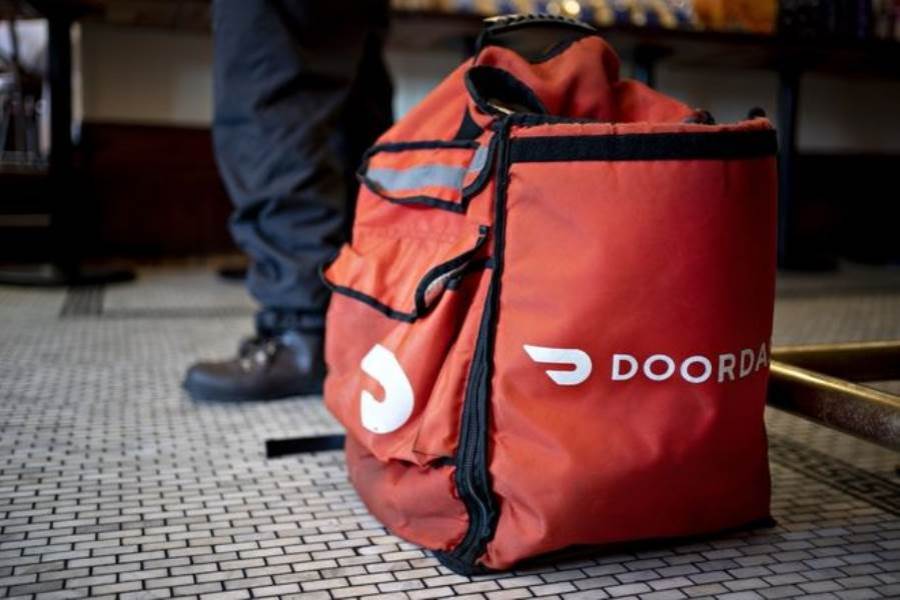 شركة التوصيل الأمريكية DoorDash ترفع دعوى بسبب إجبارها على مشاركة بيانات العملاء